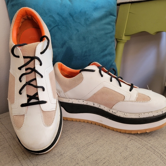 Zara platform athletic shoes - Picture 1 of 9